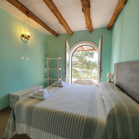 Agriturismo Le Terre Di Venere Acciaroli Bagian luar foto